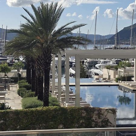Porto Montenegro Luxurious Elena ティヴァト エクステリア 写真