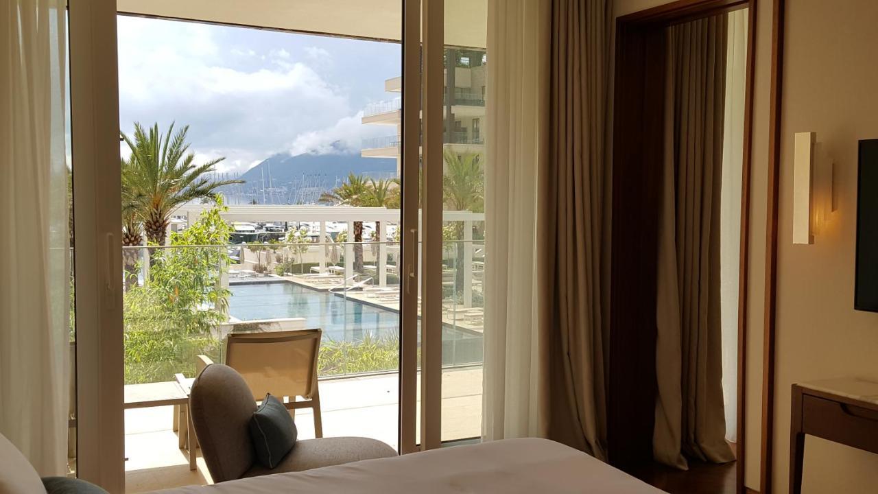 Porto Montenegro Luxurious Elena ティヴァト エクステリア 写真